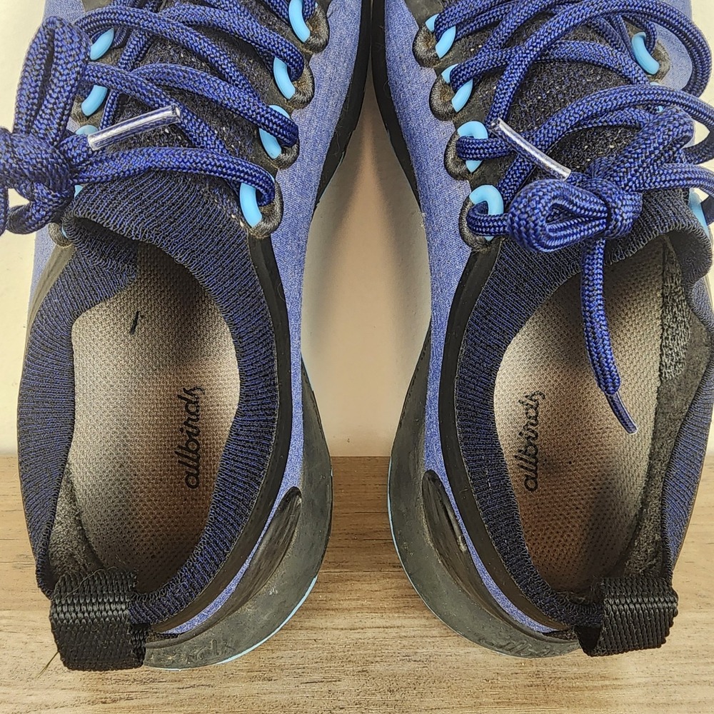 Allbirds Men's Navy and Light Blue Sneakers - Picture 6 of 7